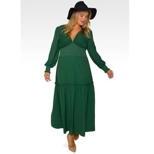 ✨PLUS🤍SIZE! Emerald Green Smocked Maxi Dress